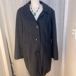 EUC Women’s St. John’s Bay dark grey peacoat size XL